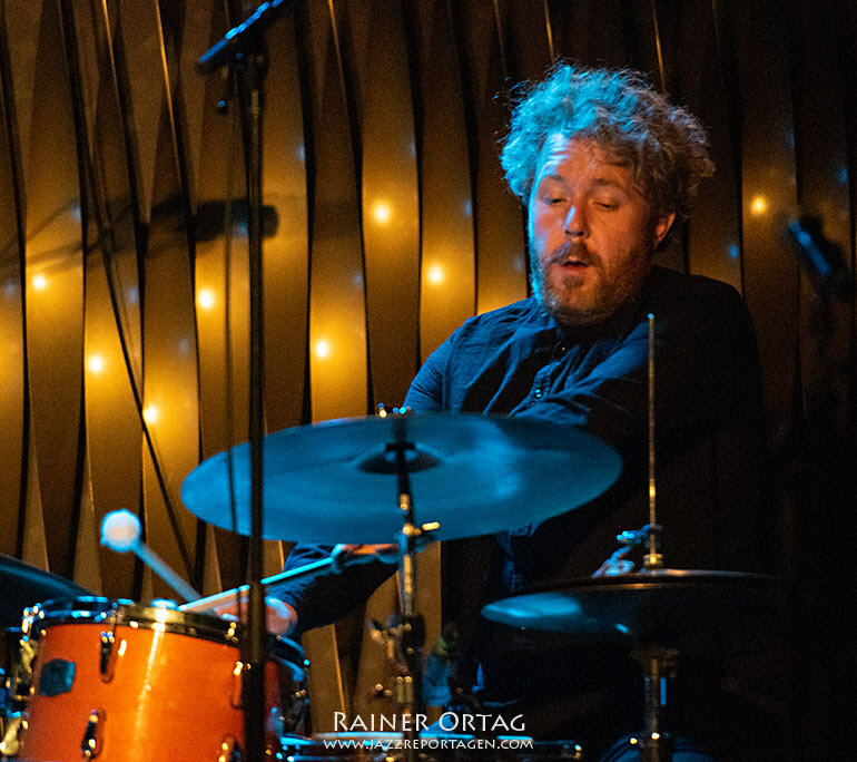 Christian Huber mit dem Peter Lehel Quartet im Jazzclub Bix Stut